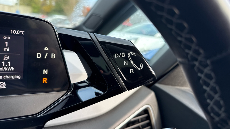 Volkswagen ID.3 150kW Family Pro Performance 58kWh 5dr Auto Electric Hatchback